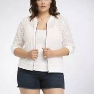Torrid off-white/cream lace 3/4 length jacket